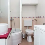 Marlo - Two-bedroom With Balcony Floor *