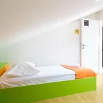 Marlo - Two-bedroom With Balcony Floor Apartamento